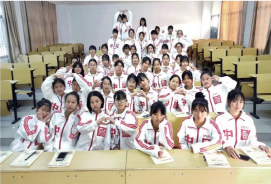 У԰�羰